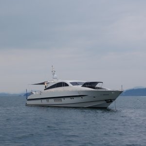 Яхта MOONGLIDER - 90FT 