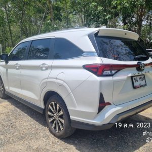 Toyota Veloz 2023