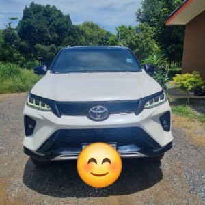 Toyota Fortuner Legender 2023