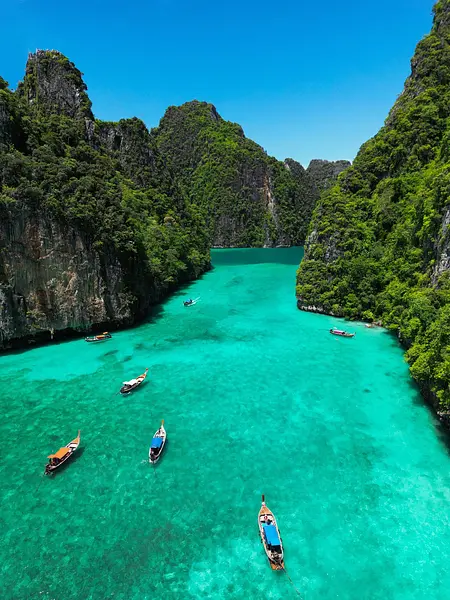Private Phi Phi & Maya Bay – Speedboat Trip