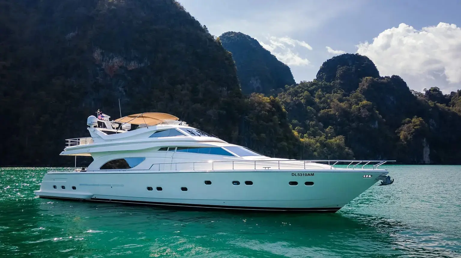SOFIA - Ferretti 80 Motor Yacht