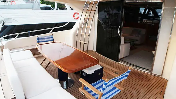 Aria Blue — Riva Dolcevita 70, motor yacht