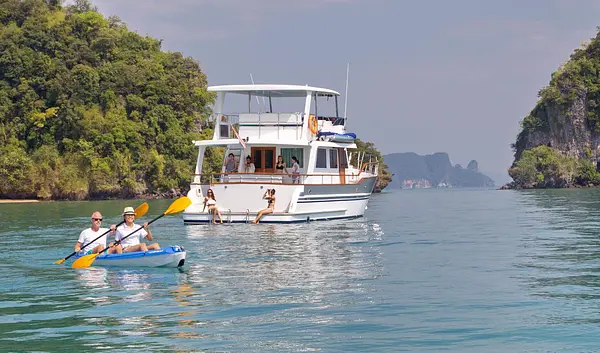 Sambuca — Grand Banks 53, motor yacht